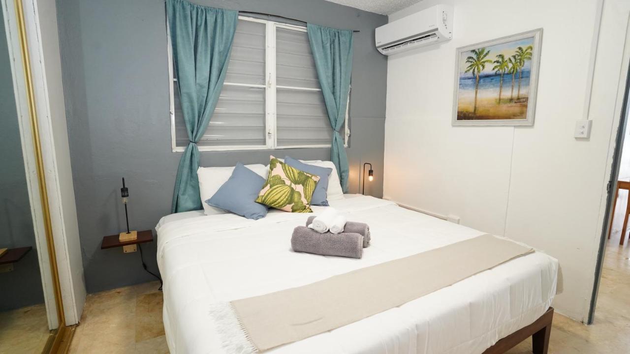 The Pelican Poshtel San Juan Exterior photo